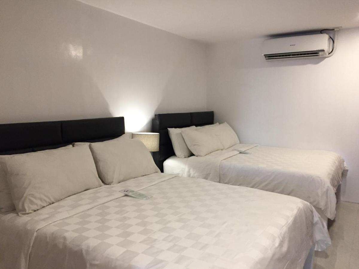Tely'S Bed & Breakfast Iloilo Powered By Cocotel 外观 照片
