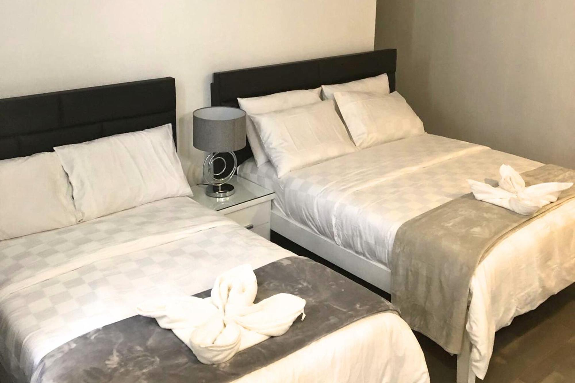 Tely'S Bed & Breakfast Iloilo Powered By Cocotel 外观 照片