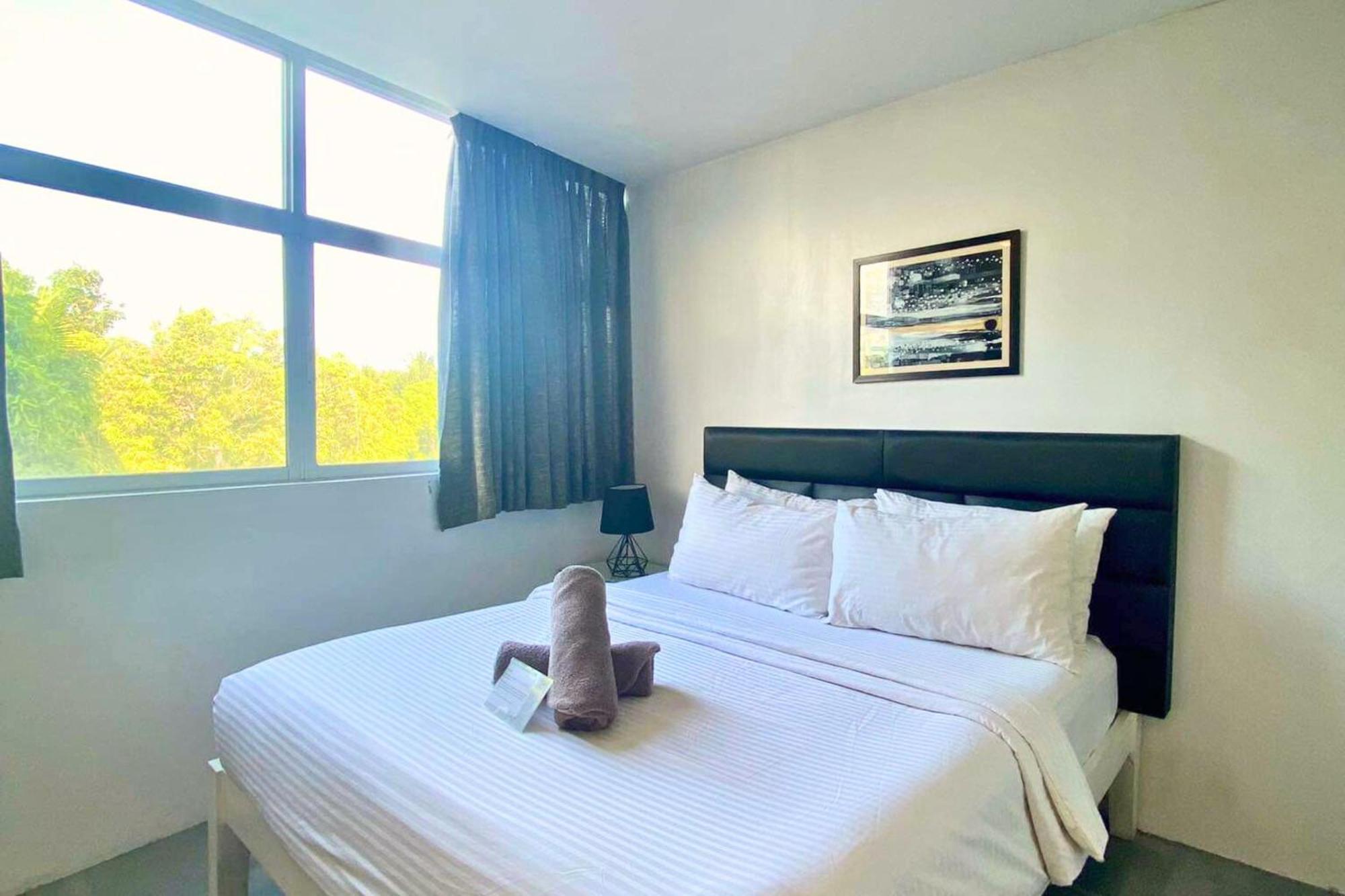 Tely'S Bed & Breakfast Iloilo Powered By Cocotel 外观 照片